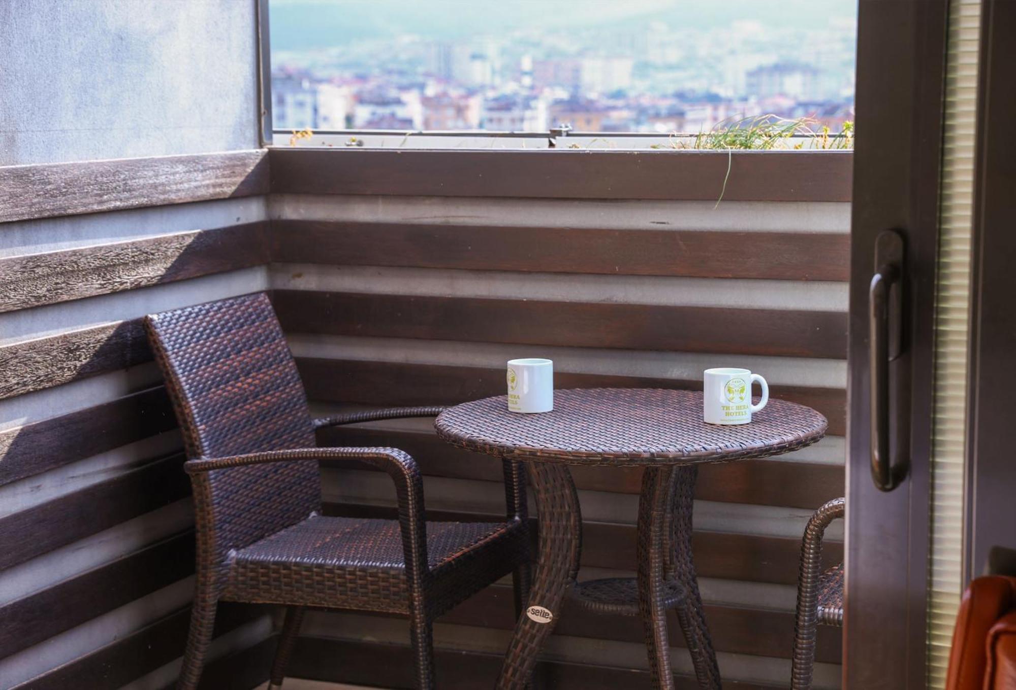 The Hera Platinum Hotel Istanbul Exterior photo