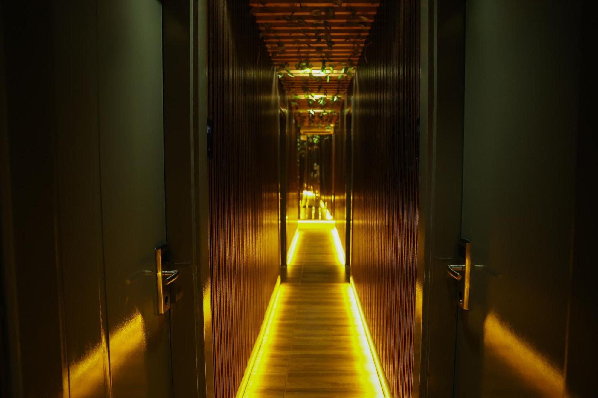The Hera Platinum Hotel Istanbul Exterior photo